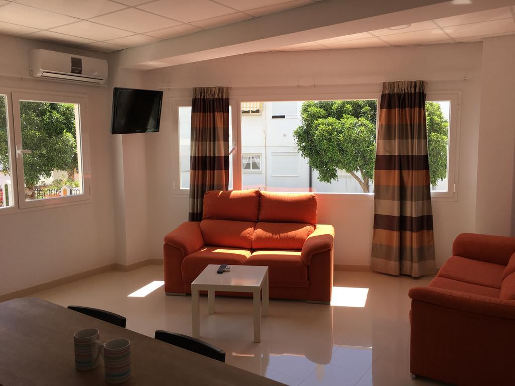 Apartamentos Carmen Teresa Torremolinos Exterior foto